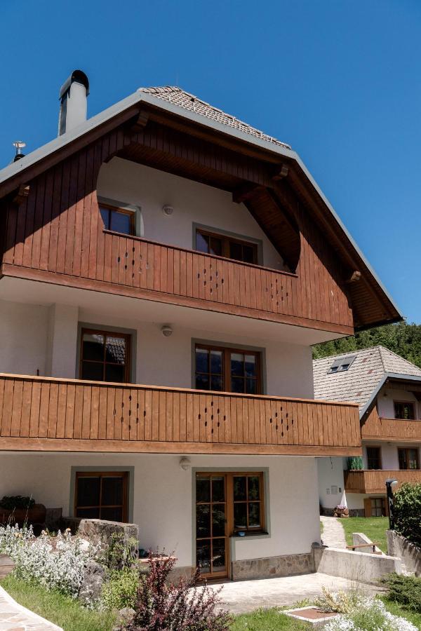 Tromeja Lägenhet Rateče Exteriör bild